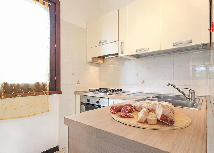 Awesome In Costa Rei -ca- With Wifi Apartamento *